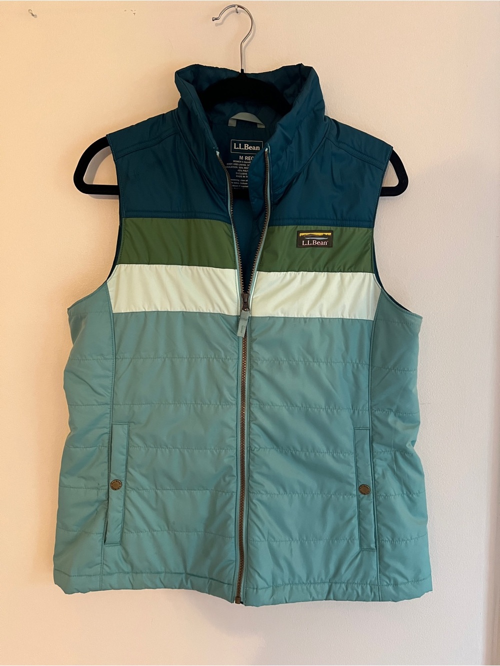 L.L. Bean Women's Mountain Classic Puffer Vest, Teal Colorblock, Size M